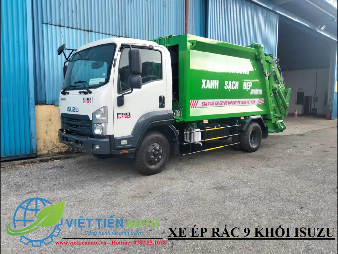 The Isuzu garbage truck has a capacity of 9 cubic meters and a load capacity of 4 tons.